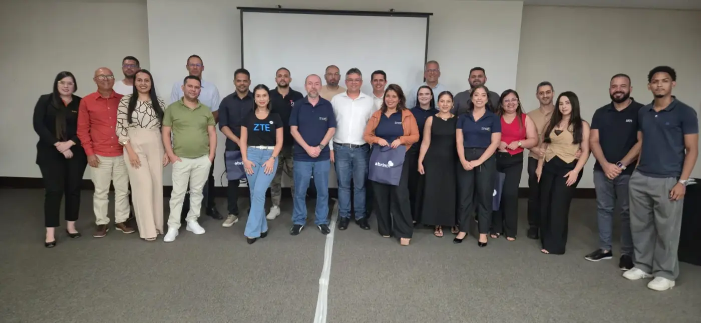 Foto de grupo da edição de Recife